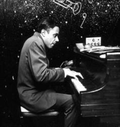 Lieder von Horace Silver kostenlos online schneiden.