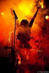 Lieder von Watain kostenlos online schneiden.