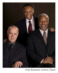 Lieder von Ramsey Lewis Trio kostenlos online schneiden.