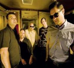 Lieder von Strung Out kostenlos online schneiden.