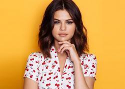 Lieder von Selena Gomez kostenlos online schneiden.